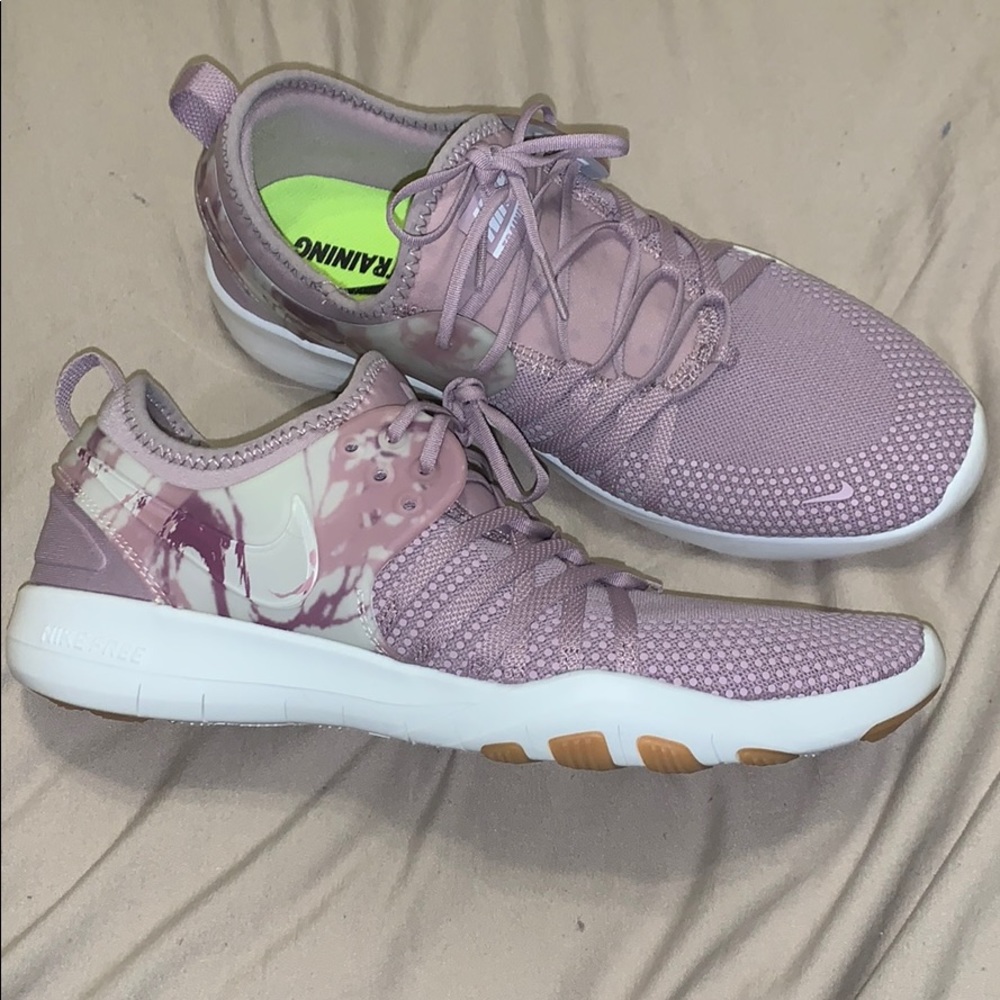 Nike Free Trainers 7 Sneakers